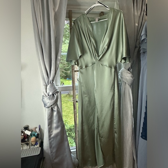 H&M - Picture 3 of 4